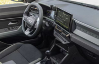 Cadre universel Android pour lecteur DVD de voiture pour 2024 Renault DUSTER (10.1 pouces) Panneau vidéo de voiture Cadre de lecteur stéréo d'autoradio