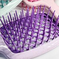 Peignes de massage du cuir chevelu à dents larges en plastique et peignes à démêler - Modèle Guanghe DHB-02, peigne portable courant de Liaoning