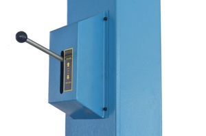 <span class=keywords><strong>Elevador</strong></span> hidráulico <span class=keywords><strong>de</strong></span> dos postes para coche, piso transparente <span class=keywords><strong>de</strong></span> <span class=keywords><strong>4000</strong></span> <span class=keywords><strong>KG</strong></span> <span class=keywords><strong>de</strong></span> capacidad - Product Image 6