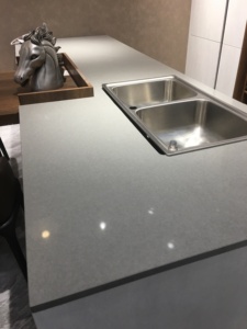 Chậu rửa mặt bằng đá nhân tạo <span class=keywords><strong>Solid</strong></span> <span class=keywords><strong>Surface</strong></span>, mặt bàn bếp đảo hiện đại, bàn trang điểm, mặt bàn làm bằng tấm đá thạch anh nhân tạo - Product Image 2