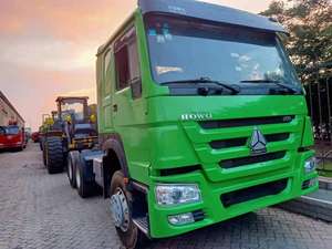 Cina nuovo trattore testa prezzo 371hp 375hp sinotruk howo trattore testa camion - Product Image 2