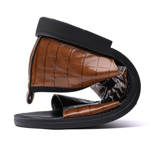 2025 estivi da <span class=keywords><strong>uomo</strong></span> in vera pelle nuove <span class=keywords><strong>scarpe</strong></span> da spiaggia antiscivolo e antiodore papà che pesca guida indossando due paia - Product Image 4