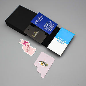 ป้ายแขวนกระดาษลายนูนแบบหรูหราพรีเมียมโลโก้แบรนด์ส่วนบุคคลสำหรับกระเป๋ารองเท้าเสื้อผ้าและอุปกรณ์เสริม - Product Image 5