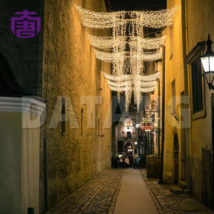 Decoración de luces LED personalizadas IP65 2D con diseño de cruz para Halloween, Navidad, bodas y decoración de paisajes exteriores. - Product Image 2