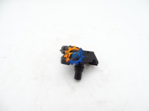 Capteur électrique pour excavatrices ZX200 ZX240 ZX270 ZX330 ZX350 CX290 CX330 - Pièce 8980093971 - Product Image 2