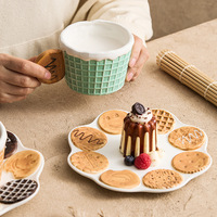 Tasse à café en céramique en forme de cône, peinte à la main, avec poignée et soucoupe, personnalisée, pour petit-déjeuner, lait ou café, idéale comme cadeau