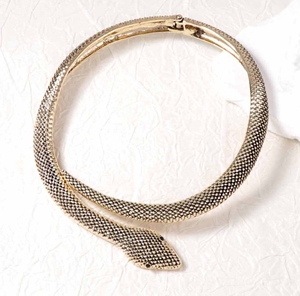 Estilo de personalidad exagerado diseño de gama alta sentido aleación Animal serpiente Collar collares de moda