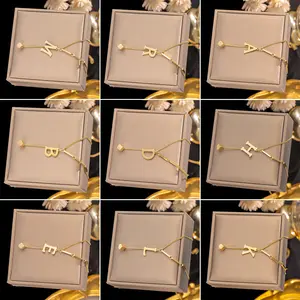 Fashion Jewelry 18k Gold Plated Stainless Steel Clavicle Chain Necklace Women Letter Cube Pendants Necklace