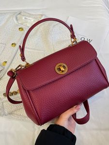 <span class=keywords><strong>2025</strong></span> thiết kế của phụ nữ túi xách tiên tiến màu sắc lớn dây kéo da túi giản dị với kẹo mô hình zip đóng cửa - Product Image 2