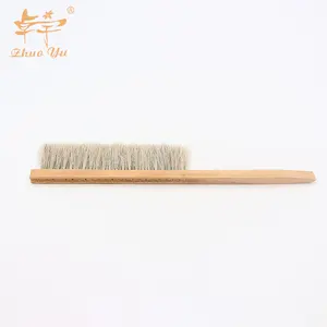 Beekeeping Tools Factory Directly Supply Single Double Row Natural Bristle Horse Hair Bristles Bee Sweep Bee Brush with Holder