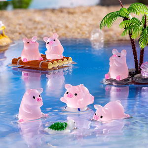 Accesorios DIY que Brillan en la Oscuridad, Piezas Decorativas en <span class=keywords><strong>Miniatura</strong></span> de Resina, Cerdito Adorable que Brilla en la Oscuridad - Product Image 1