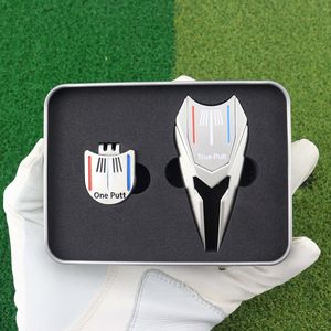 One Putt True Putt - Ayudas de alineación de golf de metal para práctica, color plateado con líneas rojas y azules, clip para gorra Green Fork - Product Image 2