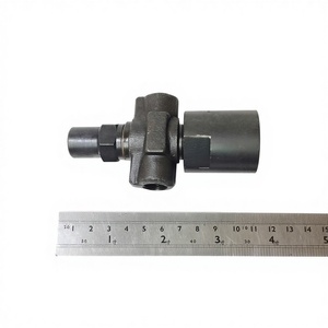 Nouvelle pompe à carburant diesel haute pression de remplacement TAIWAN SUNITY pour moteurs marins hors-bord 3 cylindres - Product Image 1