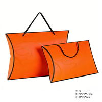 Boîte d'emballage en gros personnalisée avec logo imprimé pour foulards en soie, sacs à main et sous-vêtements, modèle boîte oreiller orange