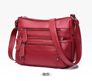 Sac à bandoulière en cuir PU avec chaîne Sacs à main pour femme - Product Image 5