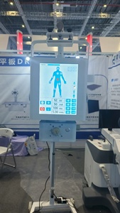 Meilleure vente en ligne Machine portative à rayons X 8kW pour équipement médical humain DMXR44 pour la radiologie - Product Image 4