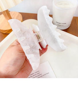 Babe Claw Clip Hairclip para damas de honor boda <span class=keywords><strong>despedida</strong></span> de <span class=keywords><strong>soltera</strong></span> o <span class=keywords><strong>despedida</strong></span> de <span class=keywords><strong>soltera</strong></span> decoraciones Chic novia regalo Idea - Product Image 5