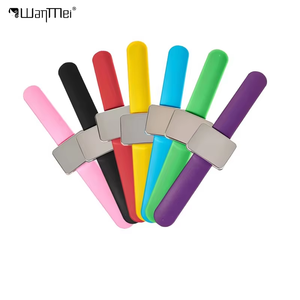 Wanmei Hot Selling Convenient Durable Silicone Wristband square Magnetic Wristband