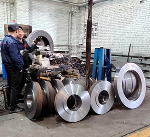 <span class=keywords><strong>400</strong></span> Flanges de tuyauterie en acier ASME-B16.5 Classe 150LB-2500LB, à enfiler, à col soudé, à joint superposé, bouchées, filetées, à douille, à col soudé long - Product Image 4