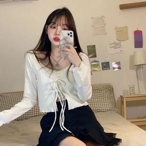 Cardigan blanc tricoté pour femme, fin, d'été, anti-UV, à lacets, style coréen, manches évasées, court, adorable - Product Image 3