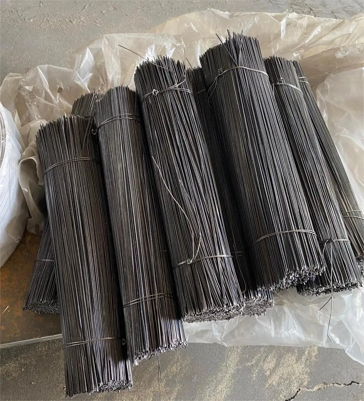 Fabrik benutzerdefinierte Messgröße gerades schwarzes geglühertes Eisen geschnittenes Draht in China hergestellt