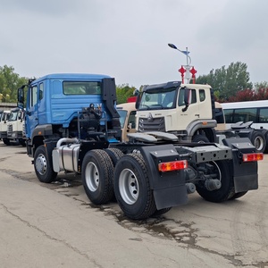 <span class=keywords><strong>Camion</strong></span> tracteur poids lourd HOWO NX 6x4 haute performance pour logistique longue distance à coût compétitif - Product Image 1
