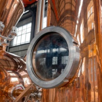 Pot de gin en cuivre certifié CE 1400L toujours Alambique Destilador nouvel état machine à distiller les alcools équipement de distillerie