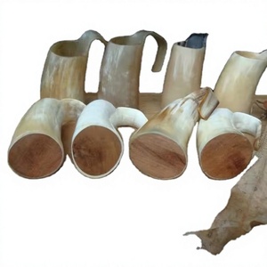 Mug en corne de buffle 100% naturel, grand format, pour bière et miad, artisanal traditionnel avec finition polie et imperméable, provenant d'Inde - Product Image 1