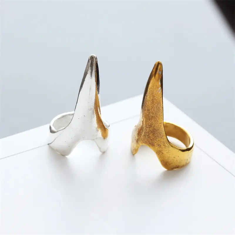 NUORO 2021 Wholesale Hot Retro Punk Cool Rock Gothic Claw Spike Rings Jewelry Party Cosplay Gift Talon Nail Finger Rings