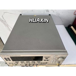 Générateur de signaux synthétiques HP Agilent 83640B 10MHz-40GHz d'occasion hx1 - Product Image 3