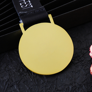 Médaille personnalisée du Marathon Swim Club en alliage de zinc, or <span class=keywords><strong>mat</strong></span>, médailles de finition surélevées en 3D - Product Image 4