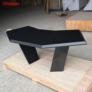 Escritorio Ejecutivo de Superficie Sólida Negra con Forma Única, Mesas de Oficina Modernas para Sala VIP - Product Image 1