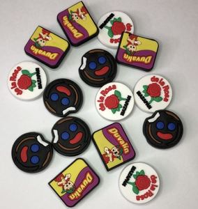 Etichette per Abbigliamento di Buona Qualità, Ecologiche e Durevoli, in PVC con Design Personalizzato di Fiori, Fragole, Coccinelle, Api, Accessori per Scarpe per Bambini Fai-da-Te - Product Image 4