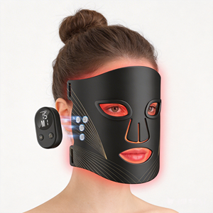 Masque facial en silicone pour la thérapie par lumière rouge OEM/ODM, masque facial LED avec contrôleur magnétique - Product Image 1