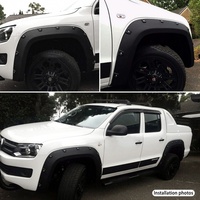 Protector de Guardabarros Delantero KQD Estilo Delgado ABS Negro de Lujo 4X4 + Decoración para Vw Amarok 2012-2021