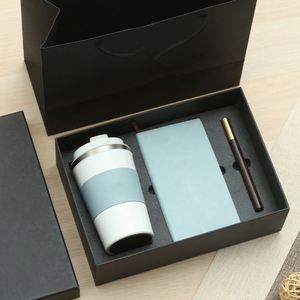 Coffret Cadeau Saint-Valentin 2026 – Ensemble 3 Pièces : Carnet Noir et Gobelet Isotherme en Acier Inoxydable pour Homme - Product Image 5