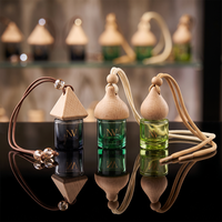Diffuseur de voiture cylindrique personnalisé 8 ml, mini flacon en verre multicolore vide avec bouchon en bois, désodorisant d'ambiance, vente directe usine