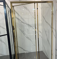 Porte moderne en verre trempé avec cadre en alliage d'aluminium, à ouverture battante et étanche, idéale pour les balcons ou les maisons