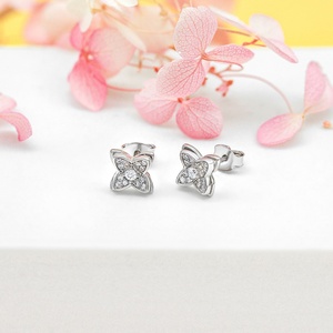 Boucles d'oreilles clous tendance en argent sterling 925 plaqué rhodium avec zircon pour femme, cadeau de mariage et de fête, bijoux - Product Image 2