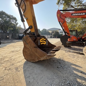 Excavatrice sur chenilles d'occasion Hyundai 520L-9VS avec peinture d'origine pour travaux miniers et terrassement à vendre - Product Image 4