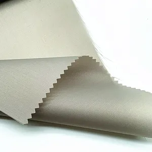 Melhor qualidade amostra grátis PU revestido ripstop 210D nylon tafetá 210d tecido de nylon impermeável para sacos