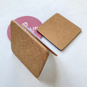 Sous-verres en liège naturel de 4 pouces en gros – Napperons classiques écologiques pour table à manger et tasses à café – Tapis en liège en gros - Product Image 4