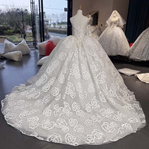 Vestido de Novia Moderno de Gala Wx363 con Escote Corazón, Cola Capilla, Largo hasta el Suelo, Adornado con Malla y Encaje, Tallas Grandes - Product Image 4