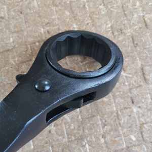 Clé à cliquet à tête <span class=keywords><strong>plate</strong></span> <span class=keywords><strong>46</strong></span> mm Surface noire foncée - Product Image 2