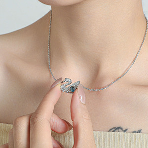 [Cuivre] collier de Projection de cygne <span class=keywords><strong>personnalisé</strong></span> pendentif en cristal de luxe <span class=keywords><strong>personnalisé</strong></span> Photo bijoux cadeau saint valentin noël fête <span class=keywords><strong>des</strong></span> mères - Product Image 3