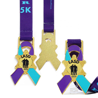 Médaille de marathon Vefit personnalisable, design créatif creux, pour événements sportifs, en métal or, argent, bronze, forme pyramide, impression UV, gravée