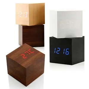 多色声音控制木制发光二极管时钟指针新型现代数字发光二极管木制台钟闹钟温度计