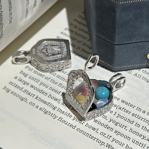 Pendentif en argent pur S925 de style tibétain rétro, nouveau collier simple de style chinois Tang Grass - Product Image 2