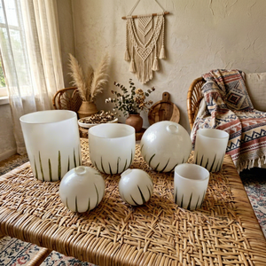 Juego de Jarrones de Cerámica Antiguos Hechos a Mano con Diseño Floral Bohemio y Esmalte Dorado Botánico para Decoración del Hogar y Bodas - Product Image 1