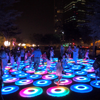 Carrelage de sol interactif à induction lumineuse RGB sept couleurs en verre, étanche pour extérieur, pour la danse